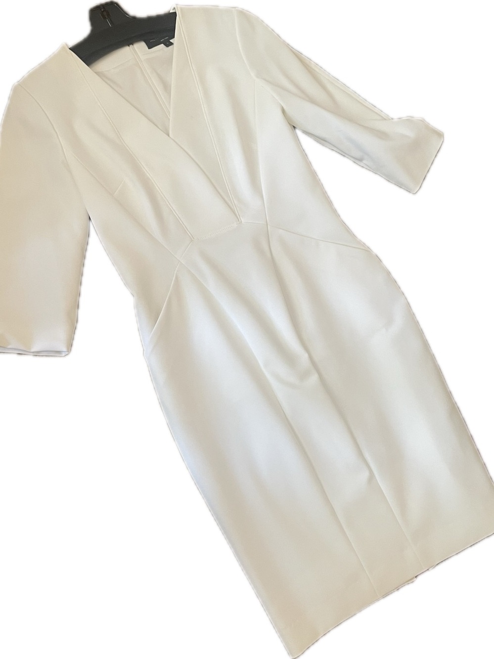 Hilton Hollis New York Off White V-Neck stretchy Sheath Dress Pockets